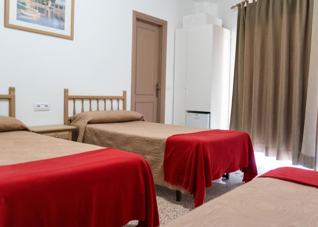 Pension Alcala Εξωτερικό φωτογραφία