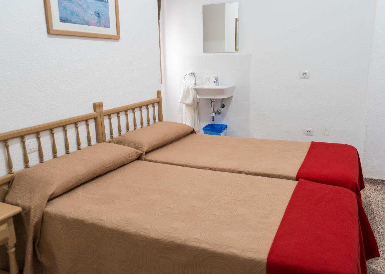Pension Alcala Εξωτερικό φωτογραφία
