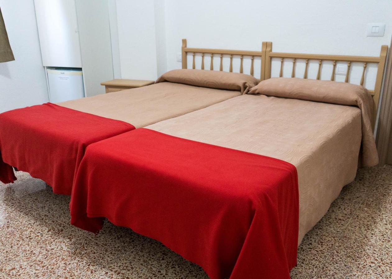 Pension Alcala Εξωτερικό φωτογραφία