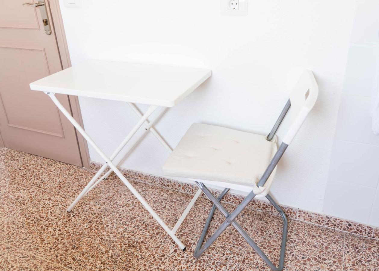 Pension Alcala Εξωτερικό φωτογραφία